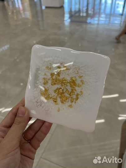 Подствка из эпоксидной смолы