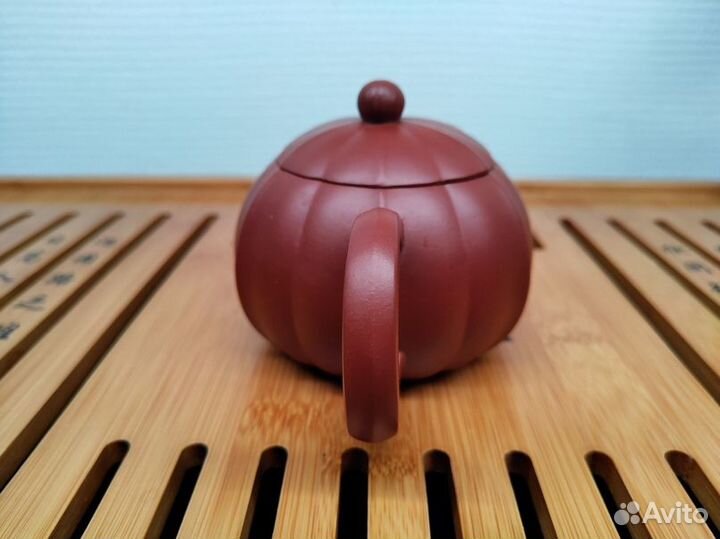 «Чайный меридиан». Чайник из Исин, Цзянсу