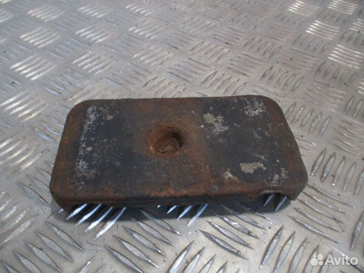 Проставка стремянки KAMAZ 651154121