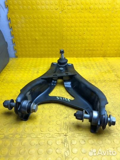 Рычаг подвески передний правый Renault Duster