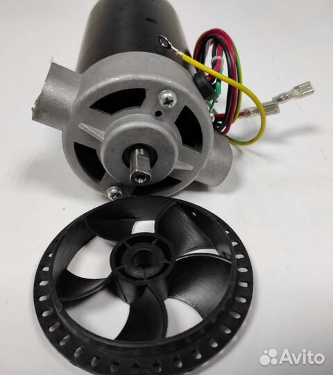 Двигатель для беговой дорожки