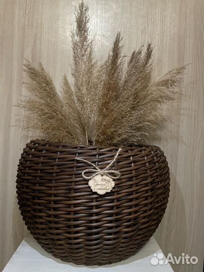Кашпо из ротанга