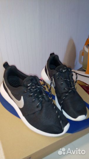 Кроссовки nike женские