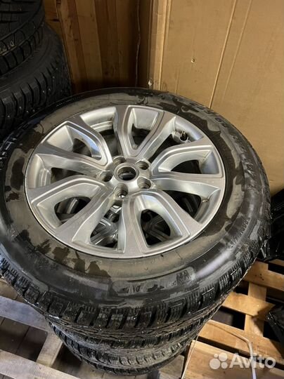 Оригинальные колеса Range Rover Evoque R18