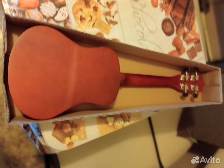 Укулеле tutti jr-13CF