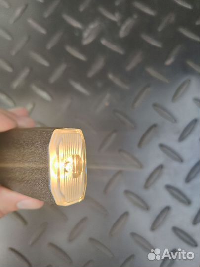 Bmw Фонарик в бардачок штатный