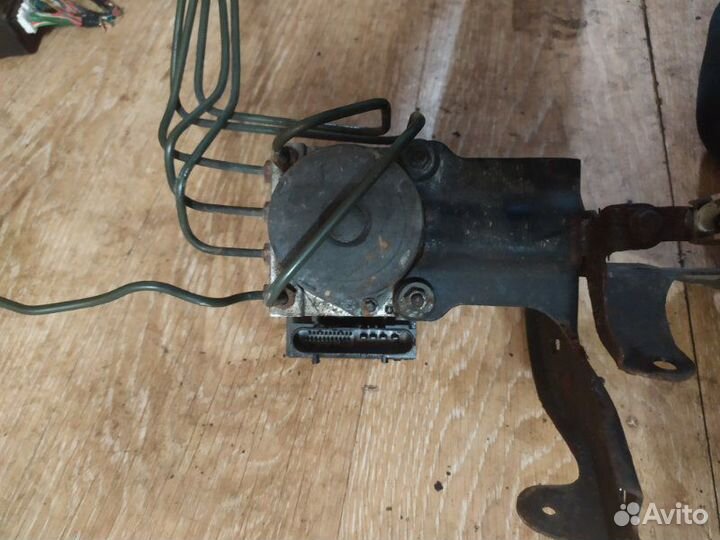 Блок abs Nissan Almera N16 2004