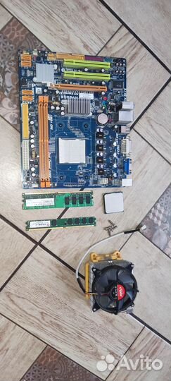 Материнская плата с процессором