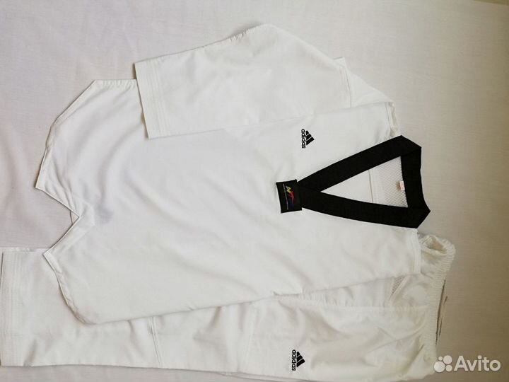 Новая форма для тхэквондо (Добок)