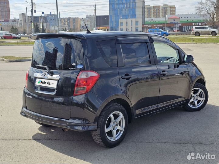 Toyota Ractis 1.3 CVT, 2006, 124 543 км