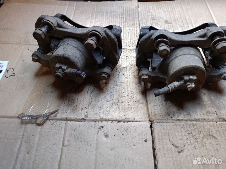 Передний суппорт Nissan Cefiro A33, Maxima VQ20