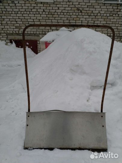 Скребок для снега