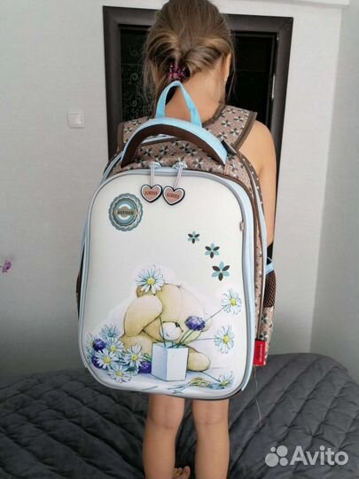 Школьный рюкзак across