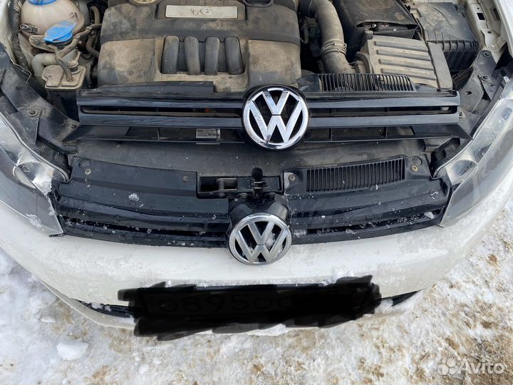 Решетка радиатора volkswagen golf 6 2011г
