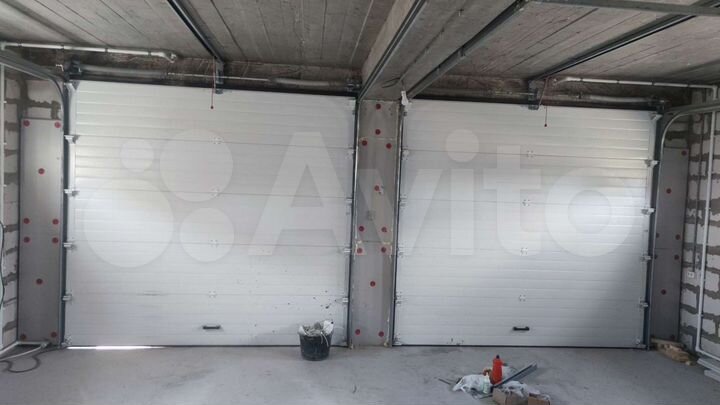 Коттедж 244 м² на участке 5 сот.