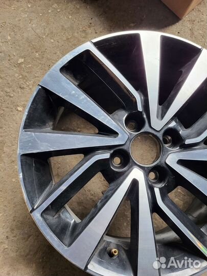 Диск гранта r15 литой 1штука