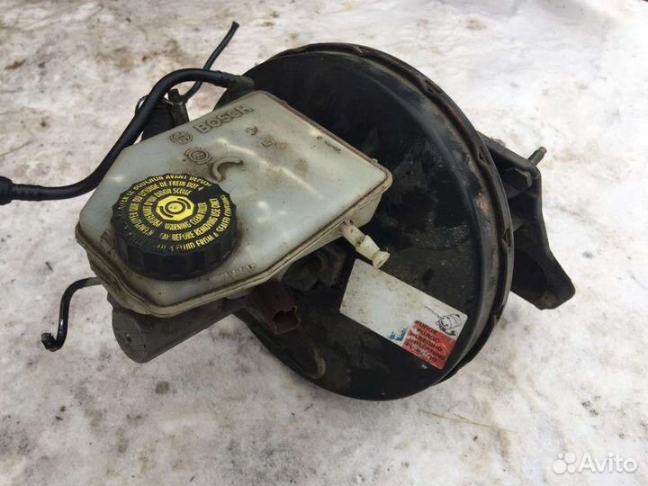 Вакуумный усилитель тормозов Пежо 607