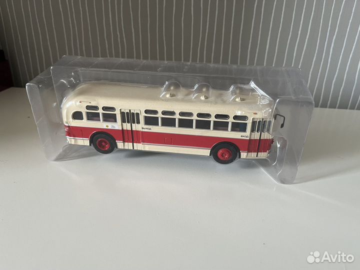 Автобус ашет коллекция 1/43