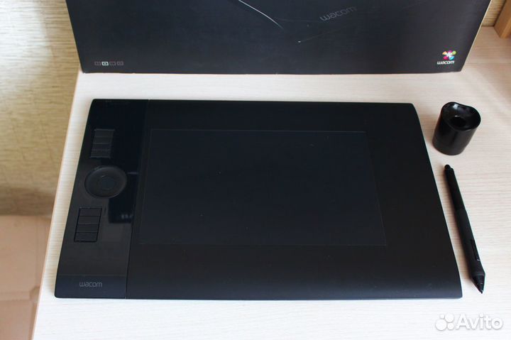 Графический планшет Wacom Intuos 4 M PTK-640