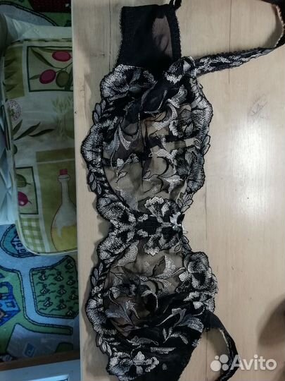 Новый бюстгальтер на размер 90