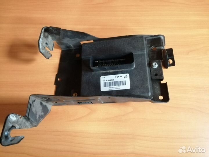 Блок электронный opel insignia 2008-2017