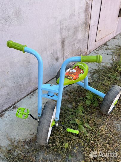 Детский трехколесный велосипед