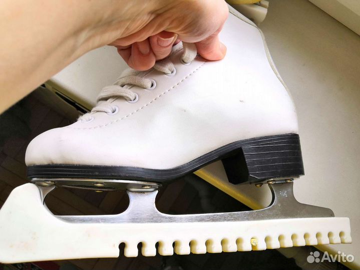 Коньки для катания на льду