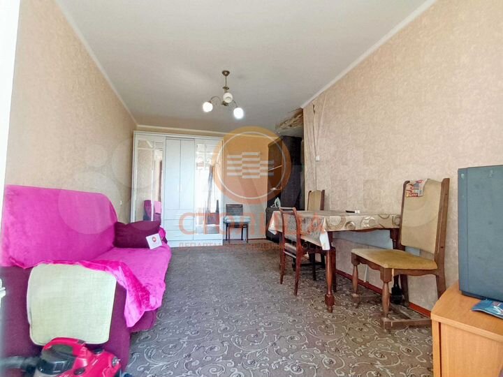 2-к. квартира, 43 м², 5/5 эт.