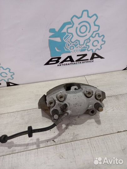 Суппорт передний правый Audi A6 C7