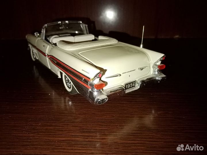 Franklin Mint 1957 Pontiac Bonneville 1/24