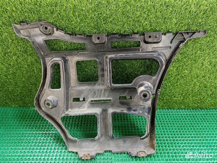 Крепление бампера заднее левое Bmw 3-Series E90