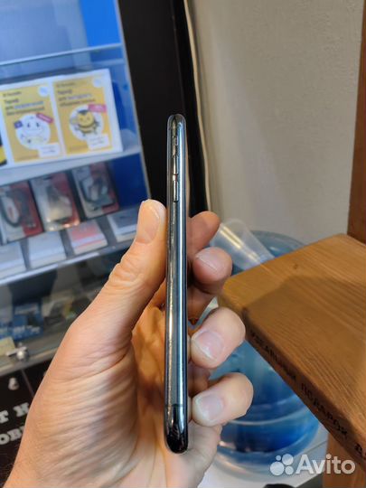 iPhone Xs, 256 ГБ