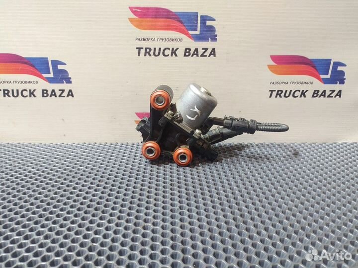 81154076000 Насос системы AdBlue