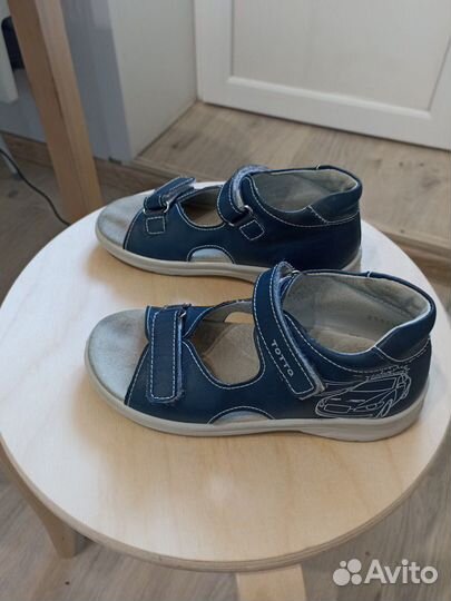 Сандалии Тотта