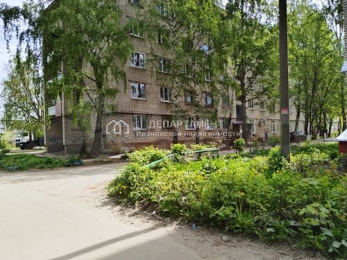 Комната 30 м² в 1-к., 4/5 эт.