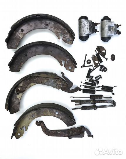 Хендай H-100 Колодки тормозные задние