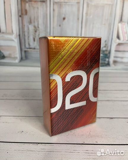 Escentric molecules 02