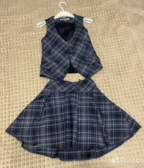 Форма(жилет+юбка) и сарафан. Для доставки