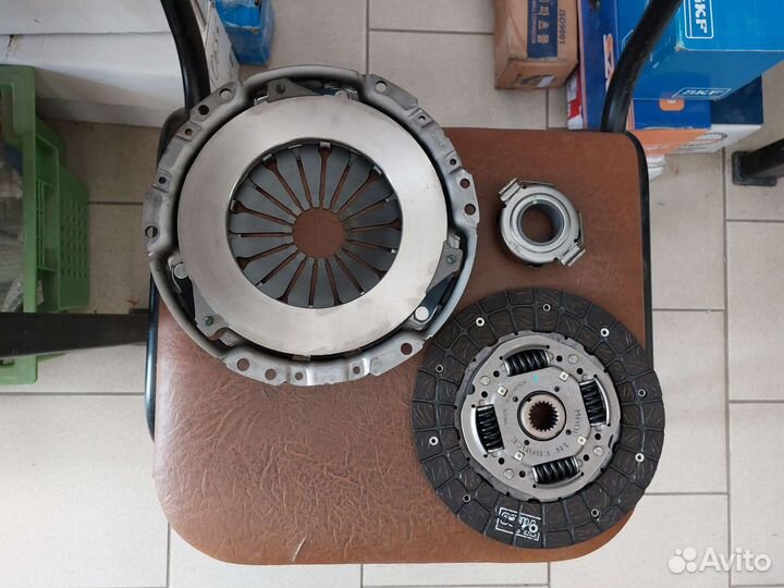 Ком-кт сцепления 212mm Toyota Auris 1.6 VVTi 07