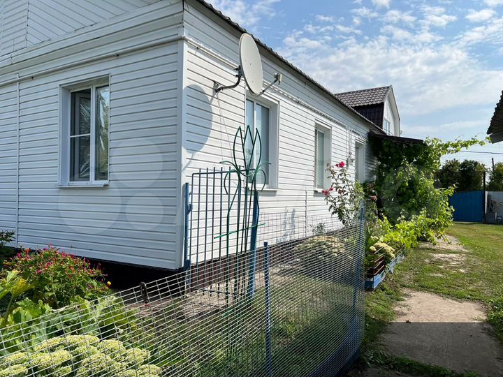 Дом 101,7 м² на участке 29,6 сот.