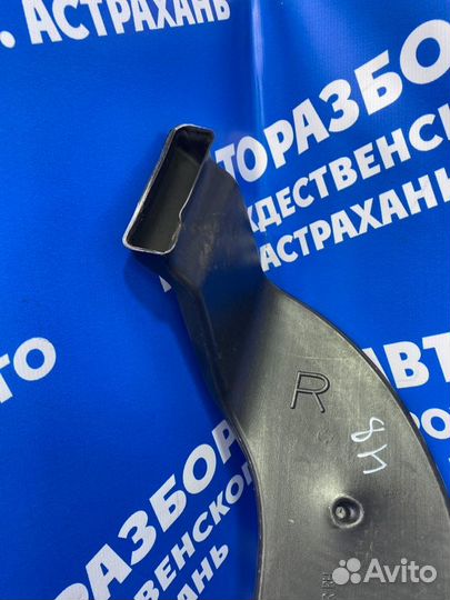 Воздуховод Chevrolet Aveo T300 хэтчбек F16D4 2012