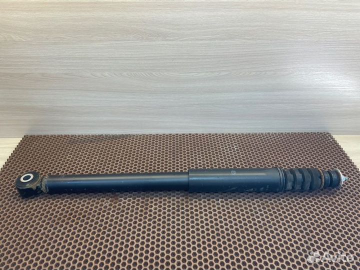 Амортизатор задний LADA X-Ray