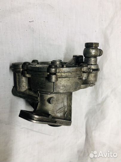 Насос вакуумный на Volkswagen Т-4,2,4 д