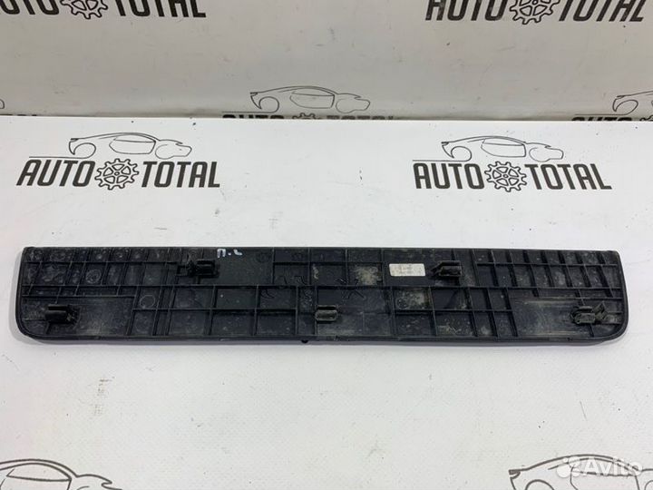 Накладка порога передняя левая Hyundai Ix35 LM