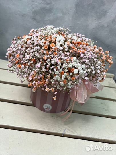 Букет с гипсофилой доставка