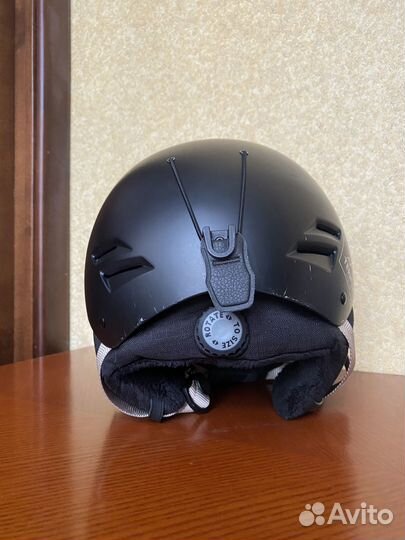 Горнолыжный/сноубордический шлем