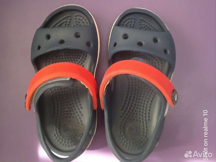 Босоножки crocs