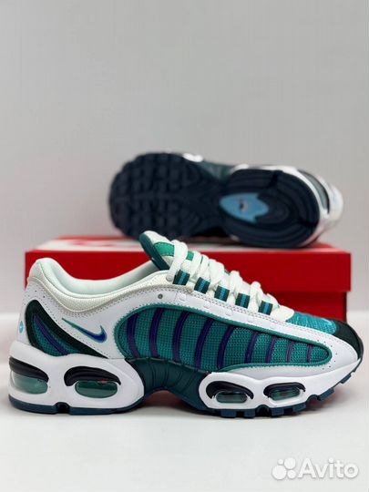 Nike Air Max Tailwind 4 