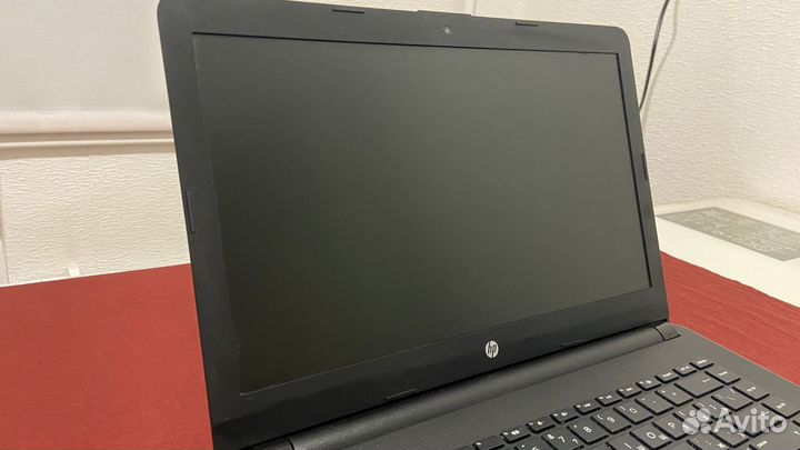 Ноутбук HP - 14-bs000ur