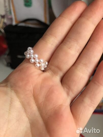 Кольцо с сердцем из бисера